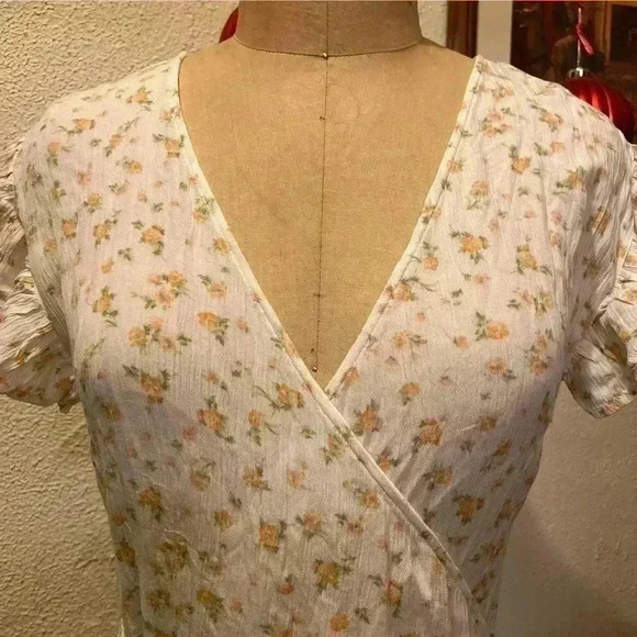 Billabong Wrap and Roll Woven Floral Dress Size M - Picture 5 of 16